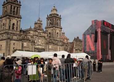 FOTOS: Así se ve el Zócalo de la CDMX horas antes del homenaje a Juan Gabriel