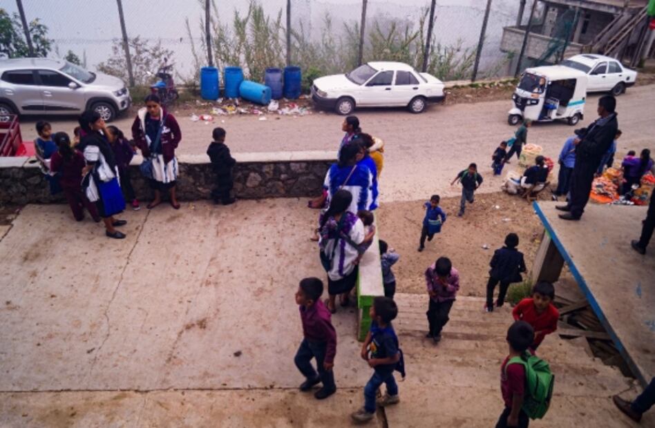 En Chiapas continúan las clases presenciales pese a repunte de casos Covid-19 