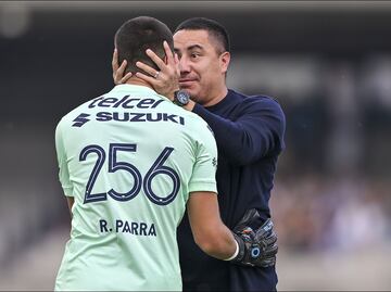Efraín Juárez respalda titularidad de Rodrigo Parra con Pumas; “No conozco a ningún portero que no la haya cagado”