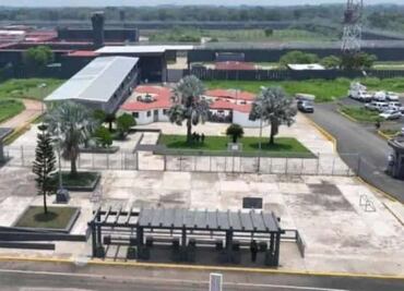 Trasladan a 152 reclusos al nuevo Centro Penitenciario Número 9 en Huimanguillo, Tabasco