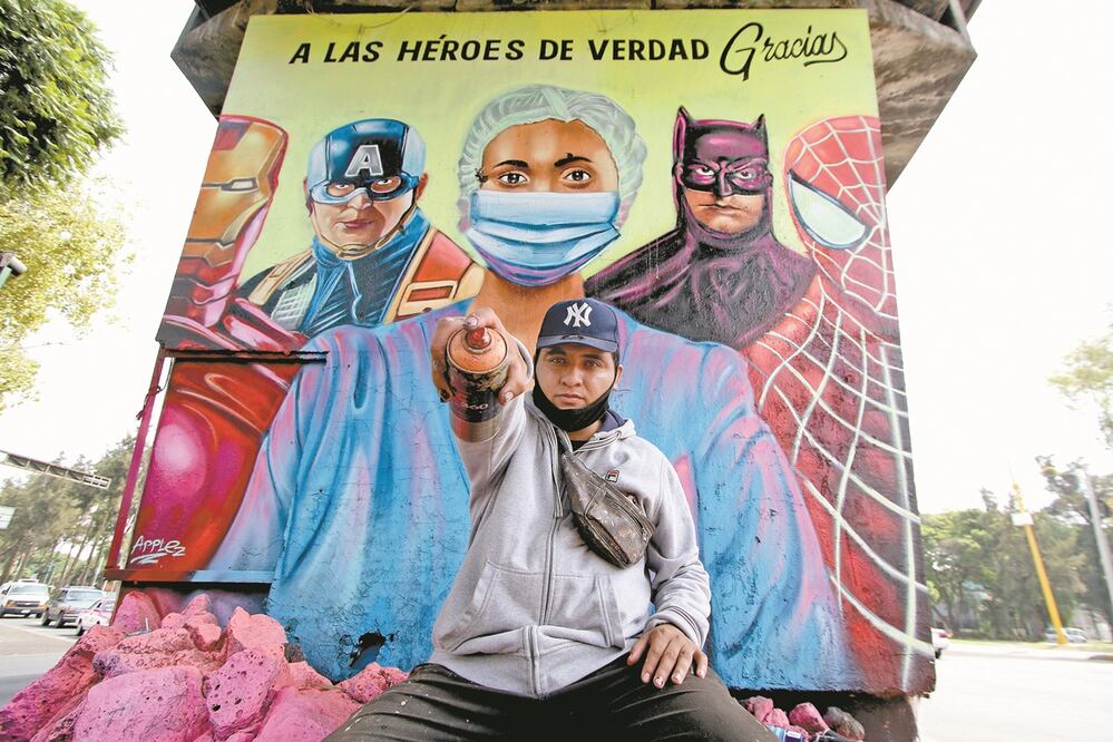 Los médicos y enfermeras merecen un homenaje no sólo por lo que luchan contra la pandemia de coronavirus, sino también porque todos los días hay heridos y enfermos. Ellos dan sus vidas, es su pasión. Fotos: CARLOS MEJÍA
