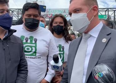 Tras 6 horas y dialogar con alcalde de Cuajimalpa, estudiantes del CIDE liberan la carretera México-Toluca