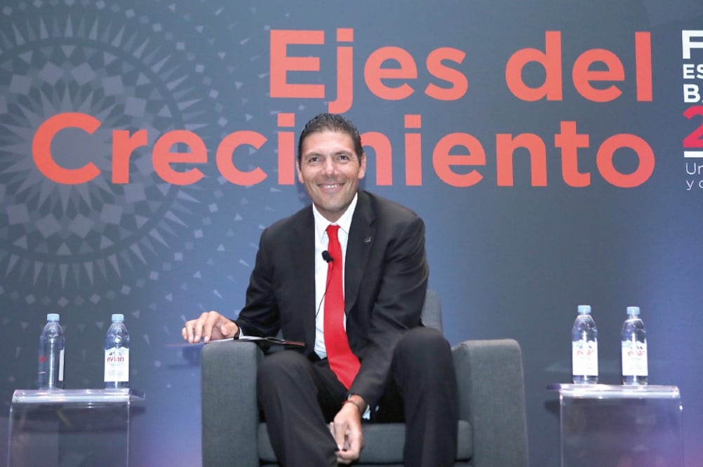 El presidente del Consejo de Administración de Grupo Financiero Banorte, Carlos Hank González, destacó que la institución está enfocada en el financiamiento de grandes proyectos de infraestructura en México (LUCÍA GODINEZ. EL UNIVERSAL)