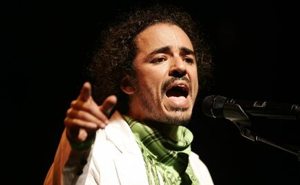 Rubén Albarrán cambia autógrafos por donativos para damnificados