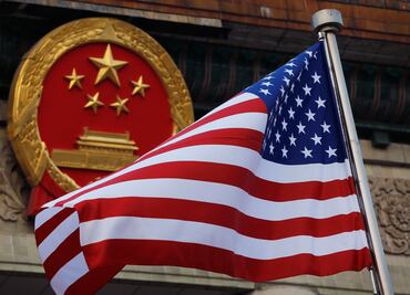 Estados Unidos mete a China en "lista negra" por falta de transparencia fiscal, incluye también a Afganistán