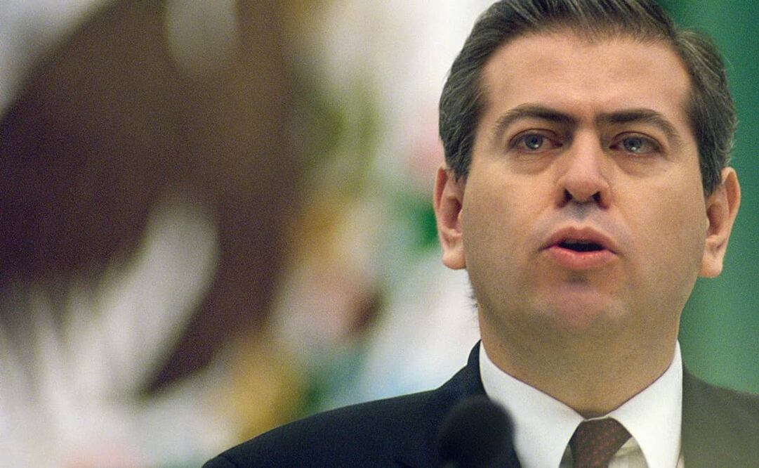 Gustavo Ponce, durante sus funciones en el gobierno zedillista, fue uno de los declarantes que inculpó a Raúl Salinas de Gortari de enriquecimiento ilícito. Menos de 10 años después, el secretario de finanzas se dio a la fuga y sin explicar sus viajes a Las Vegas. Foto: Miguel Espinosa/EL UNIVERSAL.
