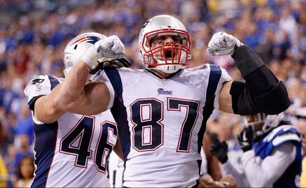 Gronkowsky participa en el entrenamiento de los Patriots