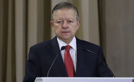 Feminicidio imprescriptible, creación de un banco genético y sancionar apología, esto dice la iniciativa de Arturo Zaldívar