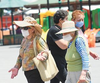 Obligan a adultos mayores a trabajar en la CDMX pese a emergencia