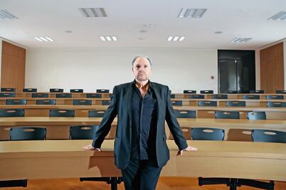 Daniel Mordzinski y su gran mapa humano y literario