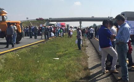 Panistas bloquean la México-Tuxpan por victoria del PRI