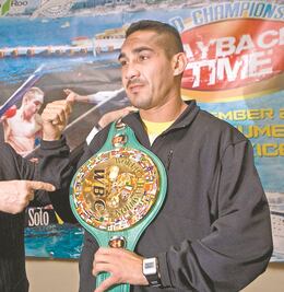 El sol azteca busca revivir con "La Zorrita" Soto de candidato