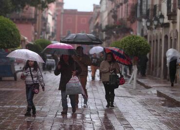 Alvin comenzará a debilitarse este sábado 31 de mayo mientras se aproxima a BCS; dejará lluvias en parte del país