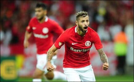 América tiene en la mira al uruguayo Nicolás López