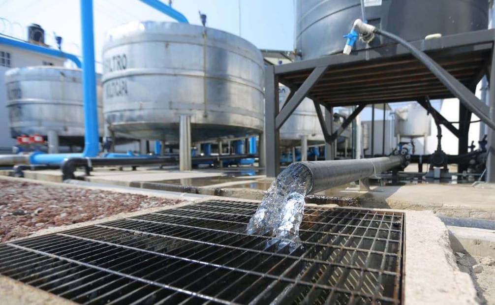 Con la construcción de dos tanques maestros, se mojorará la cantidad de agua que se entrega a la población.
Foto: Especial.