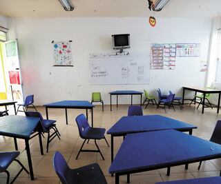 Aprovechan la pandemia para saquear escuelas