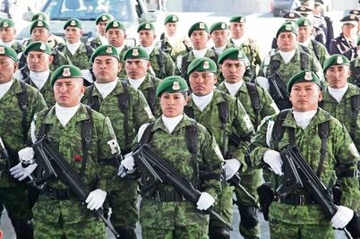 Van contra los "chupaductos" en Puebla