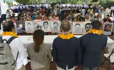Reciben en Ayotzinapa a expertos de la CIDH