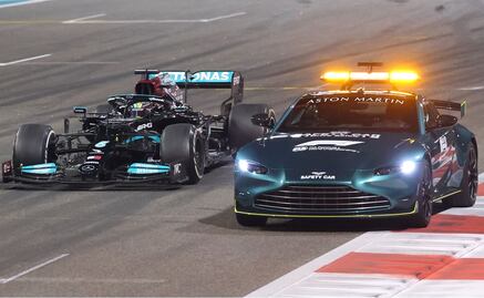 Lewis Hamilton se encuentra en depresión tras perder el campeonato, confirman en Mercedes 