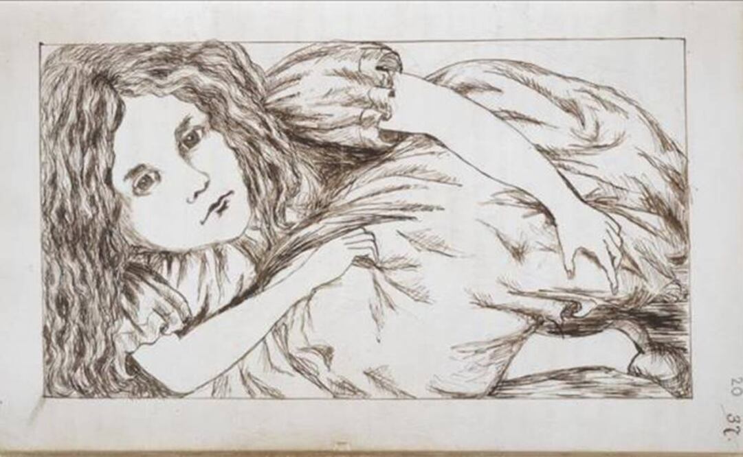 La muestra cronológica comienza con el manuscrito original de Las aventuras subterráneas de Alicia (1862), historieta en la que Lewis Carroll incluyó más de treinta ilustraciones hechas de su puño y letra. FOTO: EFE.