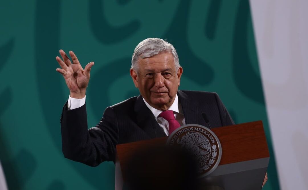 Presenta PRD denuncia contra AMLO por intervención en el proceso electoral