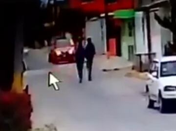 Video. Captan asalto a automovilista en Coacalco