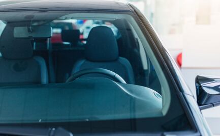 ¿En qué estados aplica el retiro de vidrios polarizados en autos?