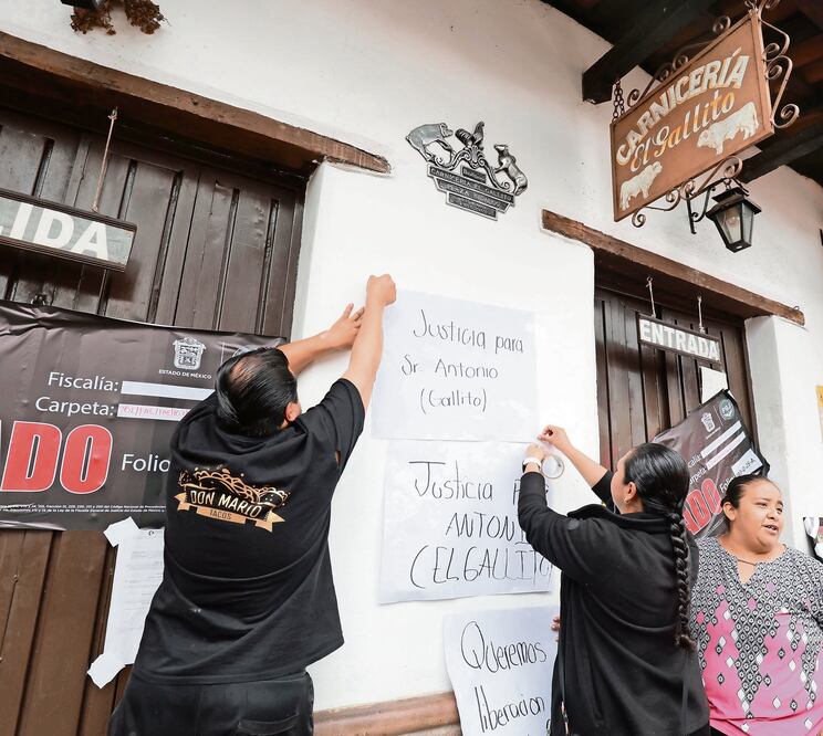 Familiares, amigos y clientes de Antonio exigieron su libertad. Foto: de ALEJANDRO VARGAS. EL UNIVERSAL