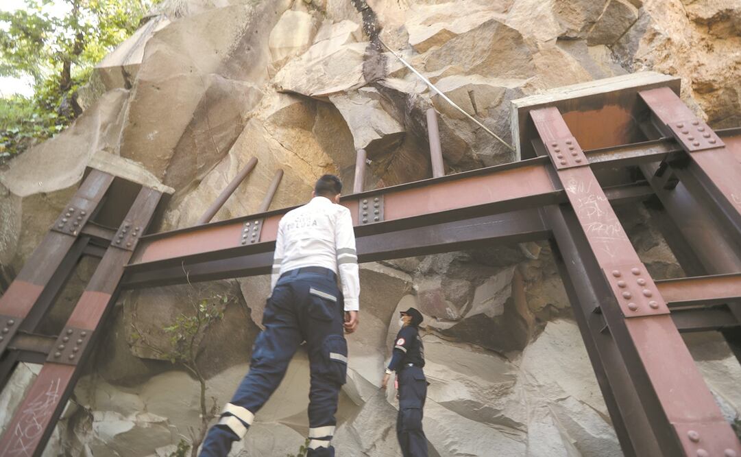 Protección Civil ha intervenido algunas zonas donde las personas realizan actividades de recreación, como rapel. Foto: Jorge Alvarado/ EL UNIVERSAL.
