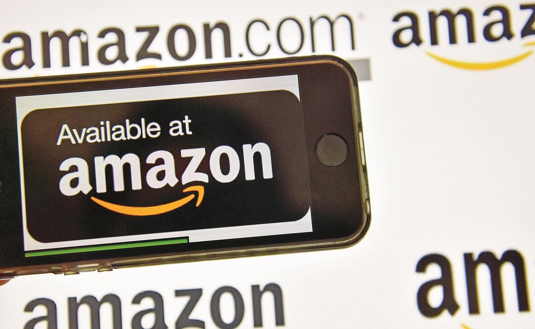 Tres de cada cuatro internautas compran algún producto o servicio en línea, es decir 75% de las personas que navegan por internet, indican estudios. (ESPECIAL)