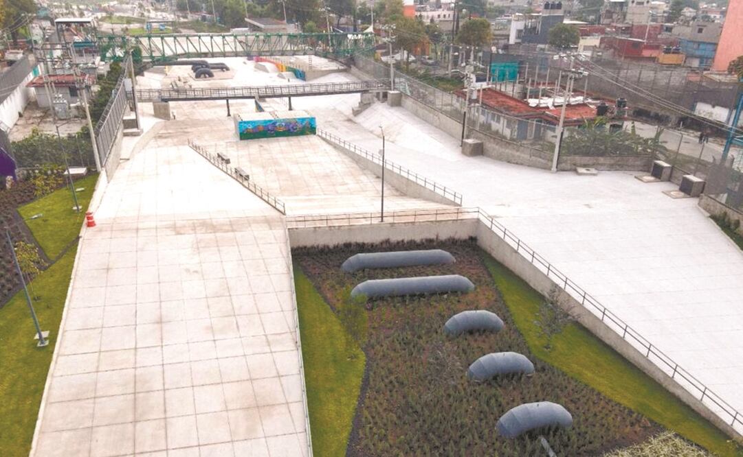La segunda etapa del Parque Lineal Gran Canal tuvo una inversión de 88.9 millones de pesos, del tramo de avenida Del Peñón a Eje 1 Norte, informaron autoridades capitalinas. Foto: Especial.