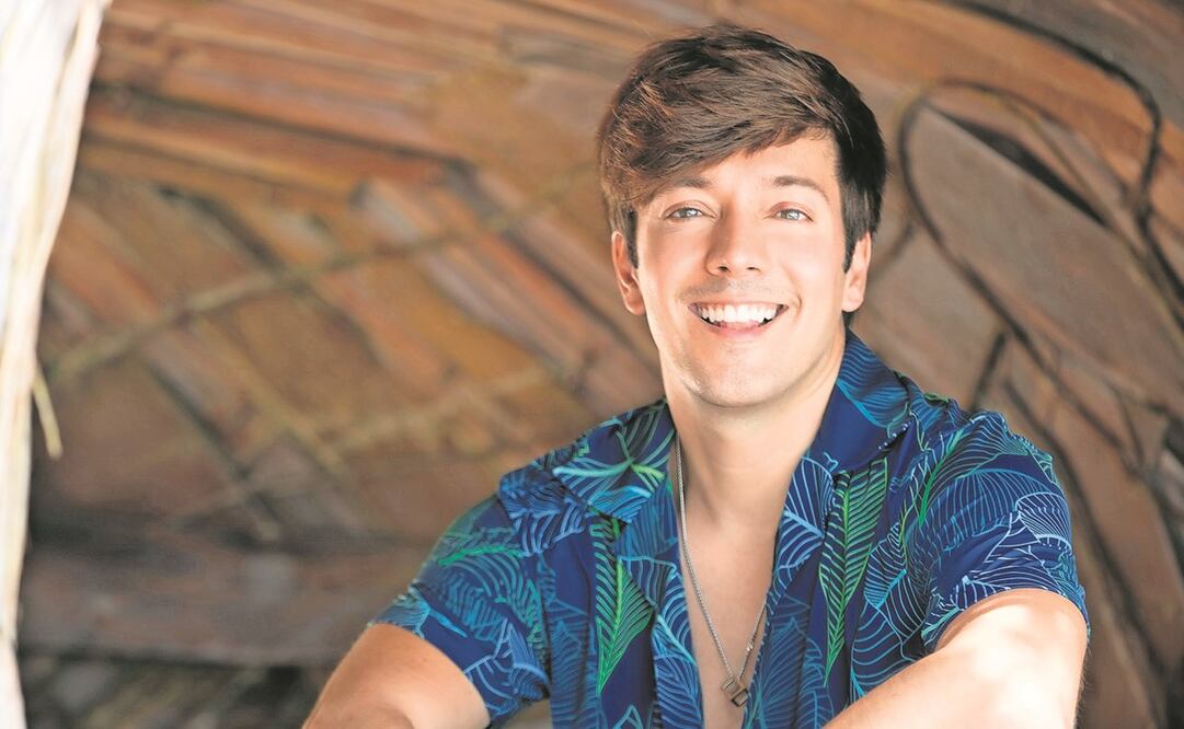 Anteriormente Roger González ya había publicado un libro sobre los secretos para verse siempre joven. Foto: Azteca.