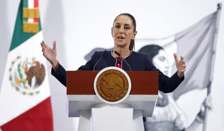 Sheinbaum descarta presunto sabotaje a Dos Bocas; "ya está produciendo prácticamente 100 mil barriles diarios", dice