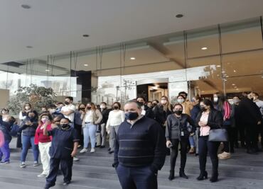 Pese a promesa de AMLO, Insabi dice que Gobierno de Oaxaca debe resolver despidos en sector Salud