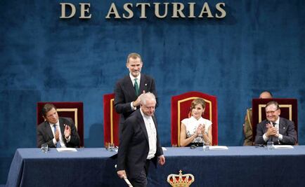 El Rey Felipe entrega los Princesa de Asturias