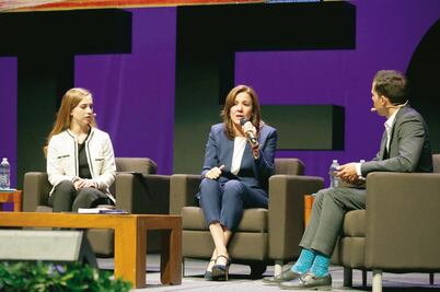 De no ser aspirante, votaría por Anaya: Zavala