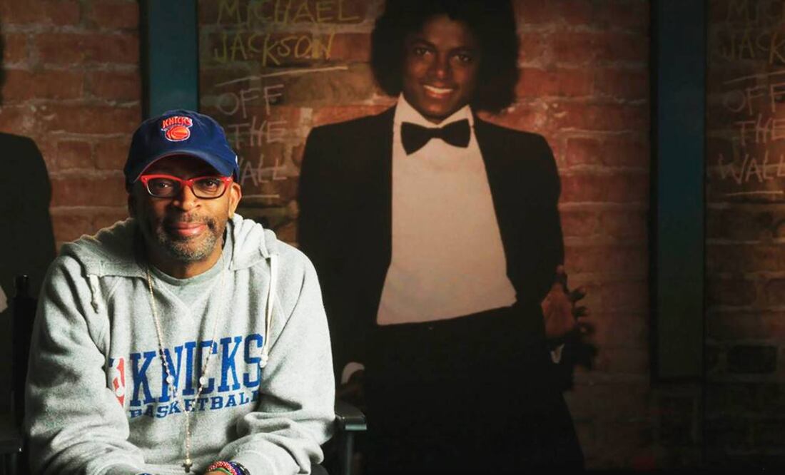 "La cinta sólo trata del amor hacia Michael Joseph Jackson", dijo Lee, acompañado de la matriarca de la familia Katherine Jackson. (FOTO: AP)