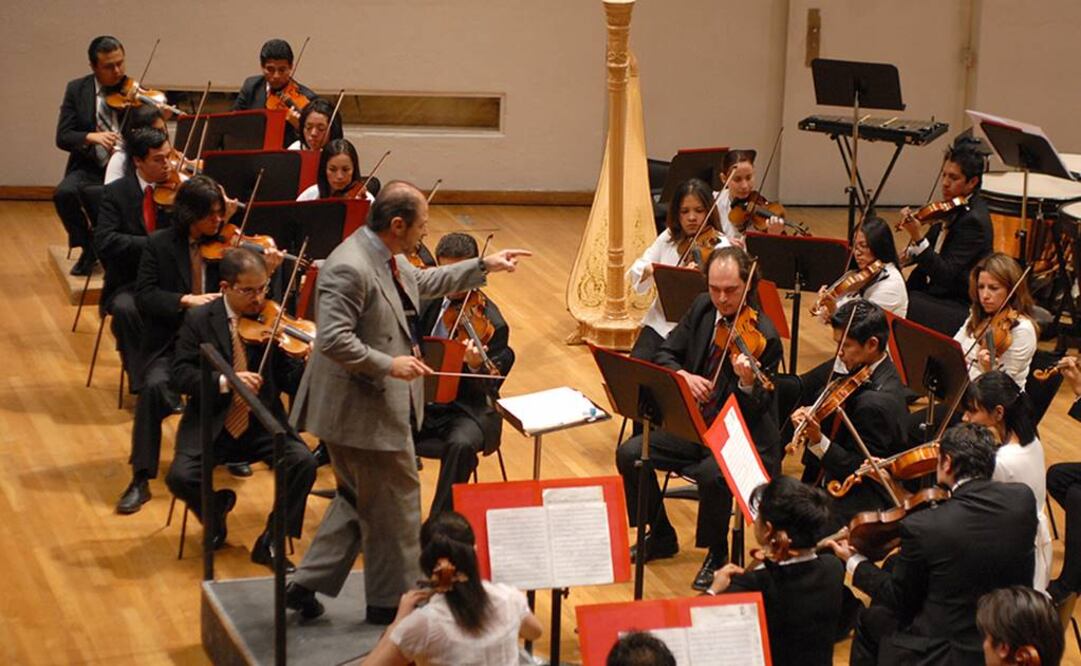 En 2013 la orquesta fue renombrada como Orquesta Escuela Carlos Chávez, con el propósito de equilibrar la interacción artística con un desarrollo académico. FOTO: Cortesía del Sistema Nacional de Fomento Musical.