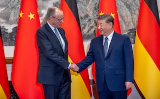 China apoya una Europa "independiente y autosuficiente": Xi Jinping; líderes chino y alemán se reúnen en medio de tensiones comerciales