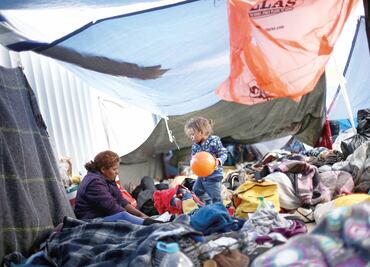 Gobierno de EU construye campamento de detención para 5 mil inmigrantes en Texas; recluiría sólo a adultos