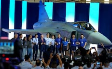 VIDEO: Brasil presenta su primer caza supersónico; puede participar en operaciones de defensa, reconocimiento y ataque