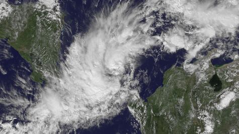Costa Rica declara alerta roja por tormenta tropical Otto