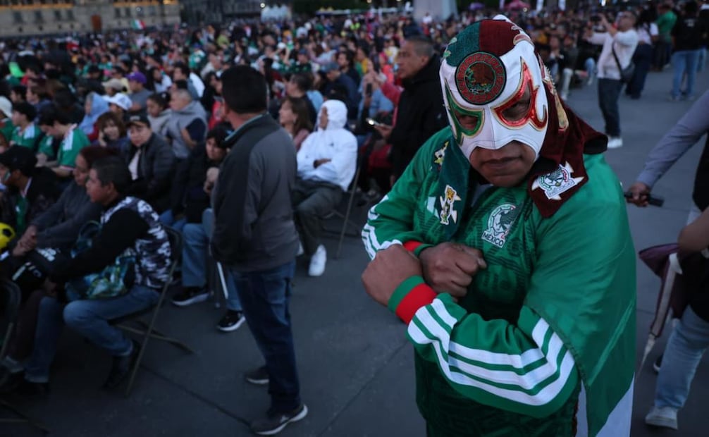 El ingenio mexicano no faltó entre los asistentes para mostrar su apoyo a la Selección nacional. Fotos: Luis Camacho / El Universal.