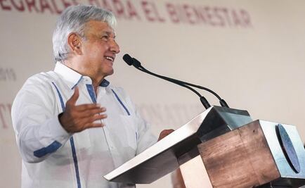 AMLO revisará con Infonavit propuesta para que trabajadores no sean despojados de su vivienda