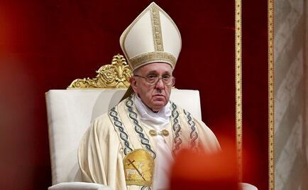 "Si yo cantara, parecería un burro", dice papa Francisco