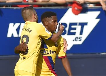 ¿Quién es Ansu Fati, el niño de 16 años que anotó con el Barcelona?