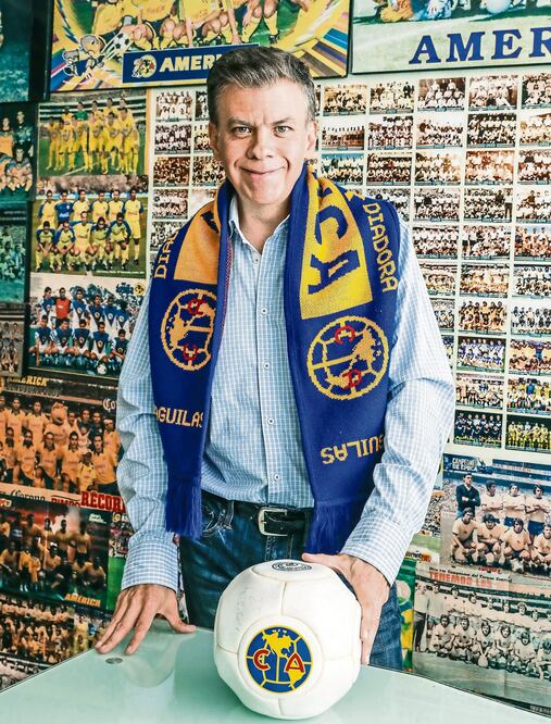 Héctor destaca que al nacer el club opacó a conjuntos españoles (YADÍN XOLALPA. EL UNIVERSAL)