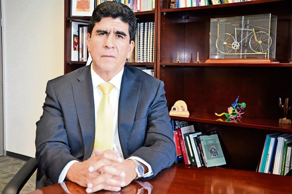 Jorge Hernández Uralde Titular de la Unidad de Evaluación del INEE (INEE)