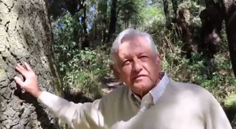 AMLO propone reformas a ley de ingresos para bajar gasolinas