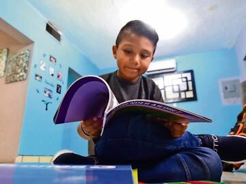 Evan regresa a clases de manera presencial, por primera vez